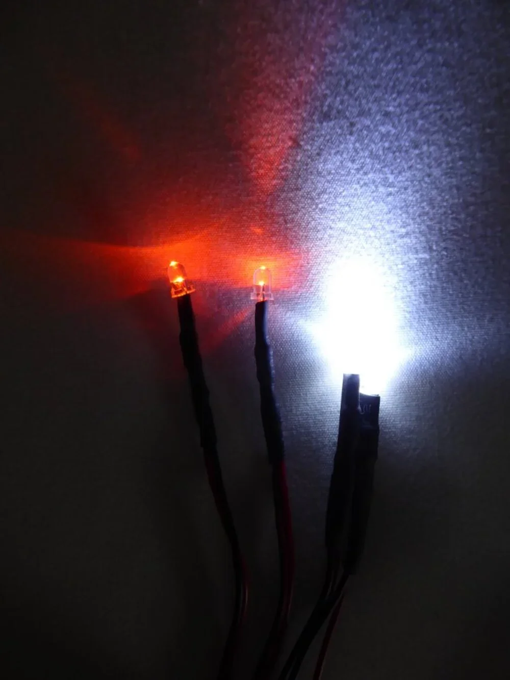 NEW RED & WHITE LED LOW VOLTAGE 9 VOLT BATTERY POWERED LIGHT SETS FOR HALLOWEEN